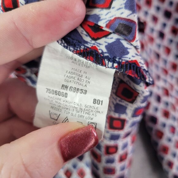 Joan Leslie Petite Womens Button Up Shirt 16P Red‎ Blue Geometric Print Top - Picture 9 of 10